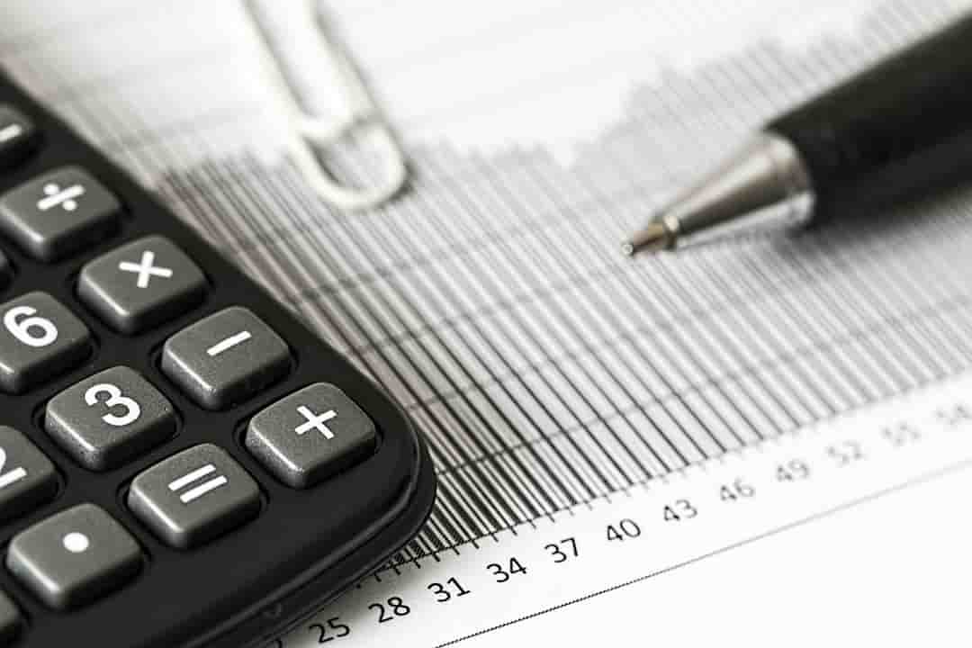The Biggest Winners in a Growing Economy: Which Businesses Benefit Most?