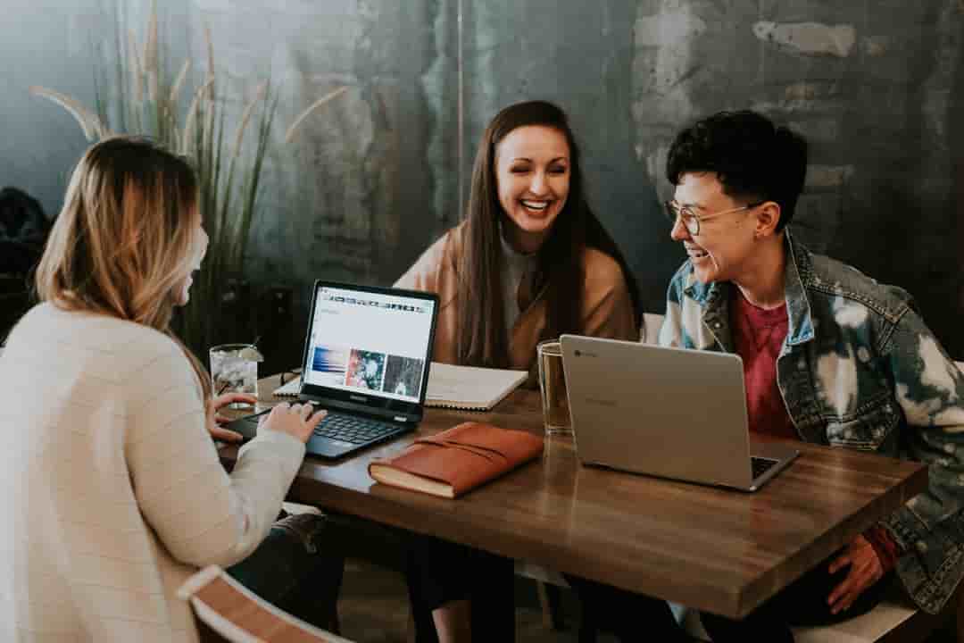 Why Happy Employees Are More Productive