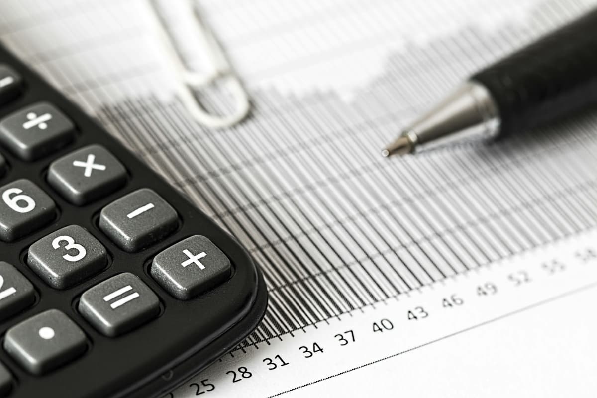 The Biggest Winners in a Growing Economy: Which Businesses Benefit Most?