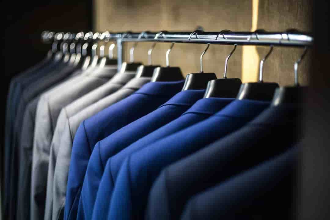 How Branded Uniforms Strengthen Professional Image